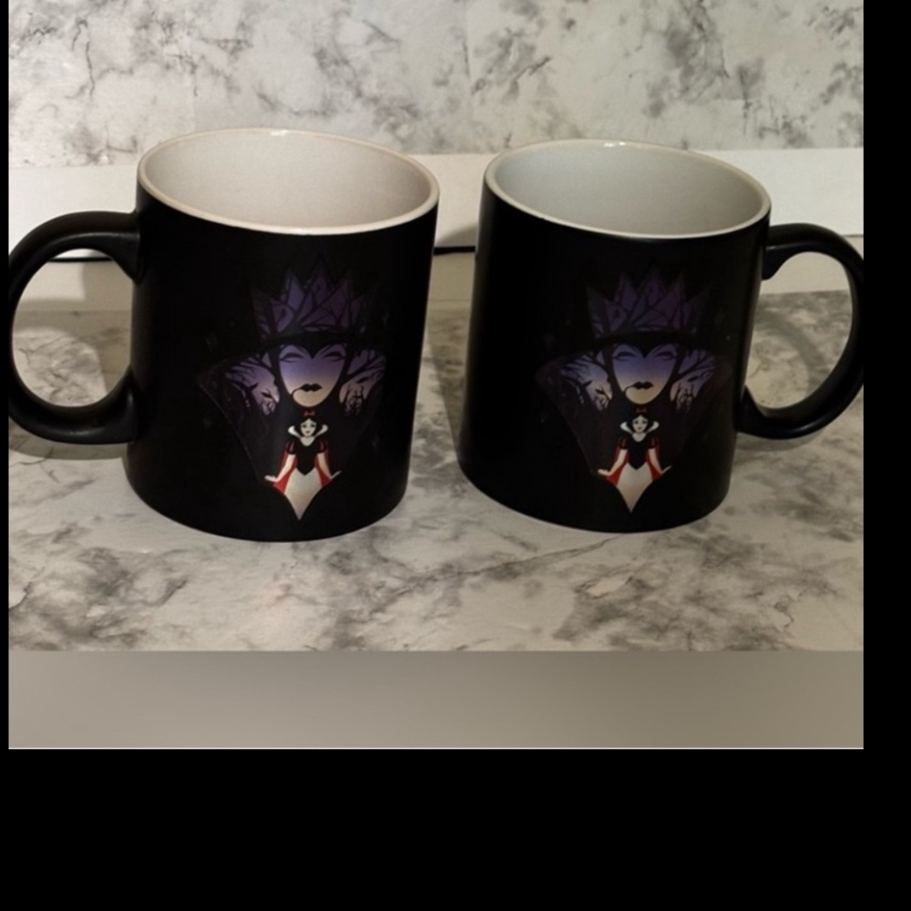 Evil Queen Mugs set of 2 Villains